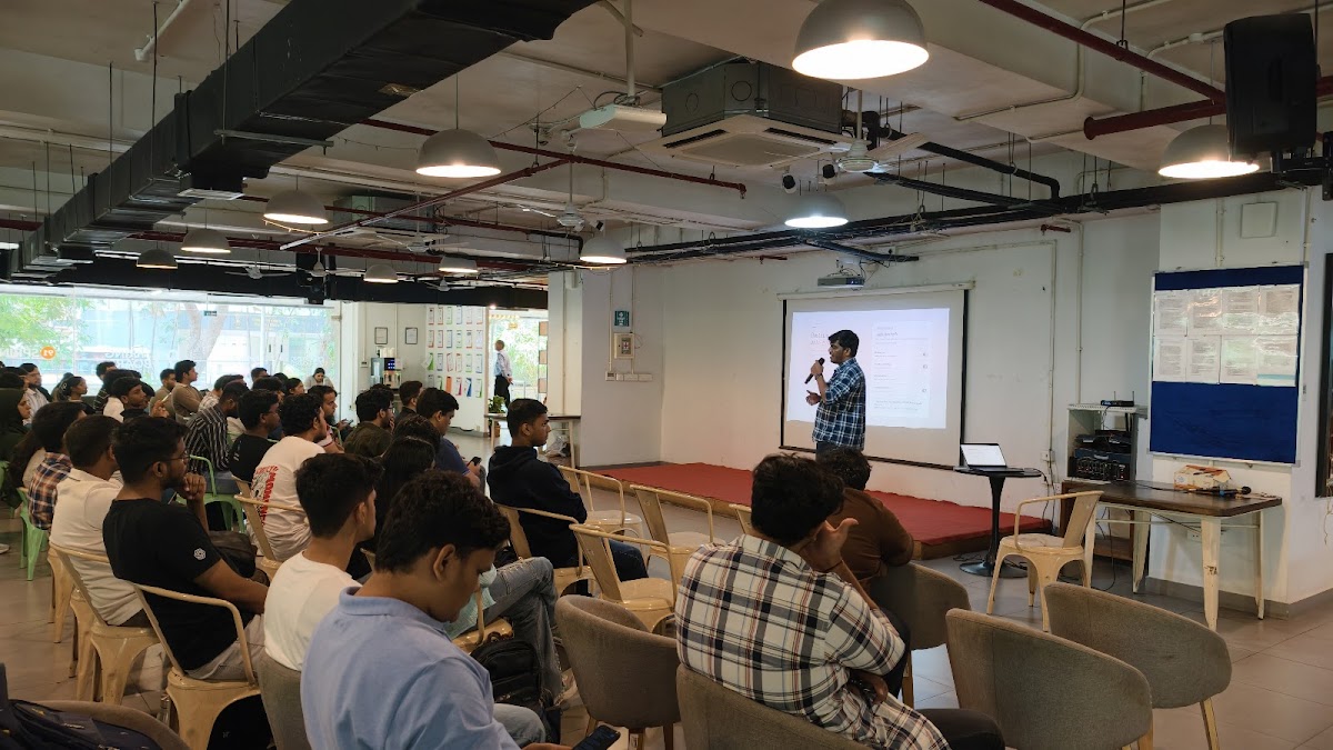 Prasad Sawant presenting the Lyzr AI stack at Agents and APIs developer meetup Mumbai