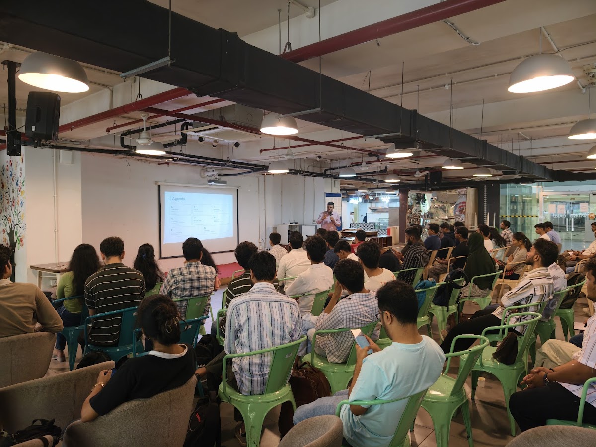 Karan Chellani presenting at the Agents and APIs developer meetup Mumbai